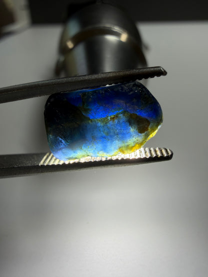 Natural Australian Sapphire from Queensland | 6.4 ct Rare Deep Blue Parti-Color Gem